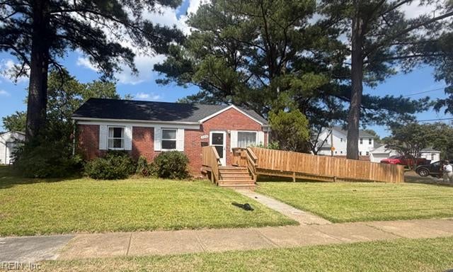 546 Muskogee Ave — photo