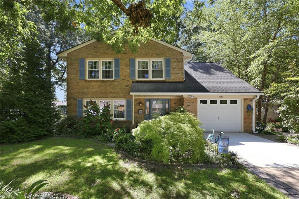 1050 Windjammer Dr — photo