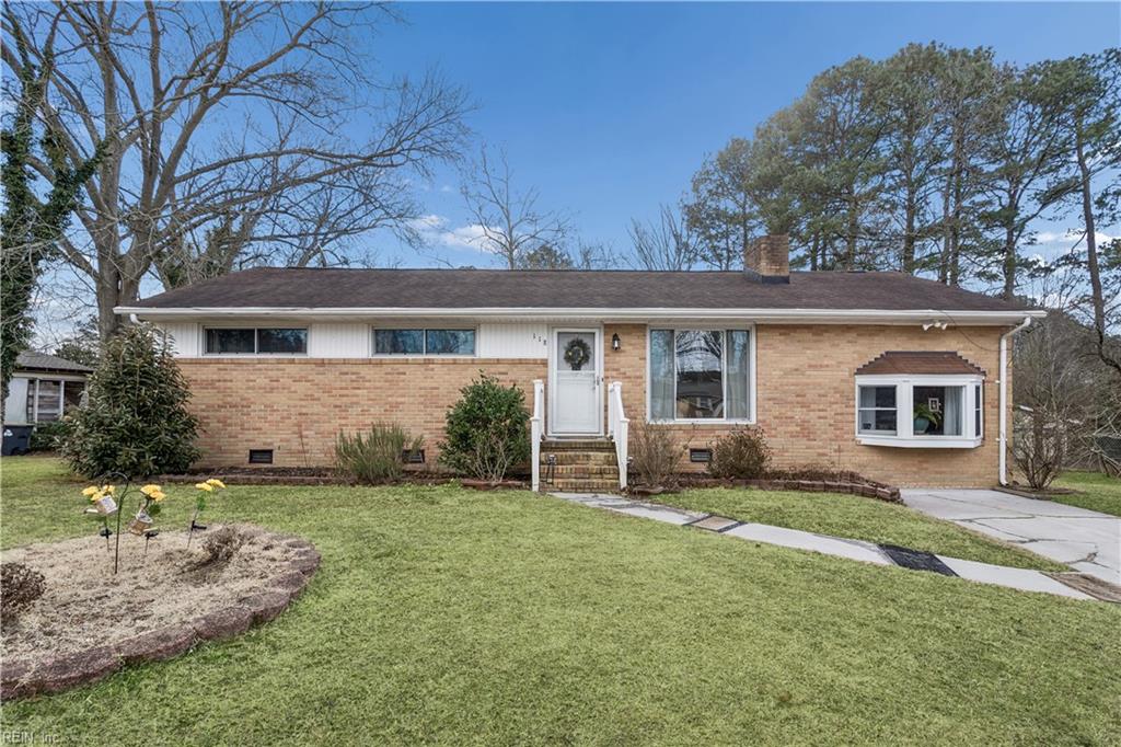 118 Winston Dr — photo