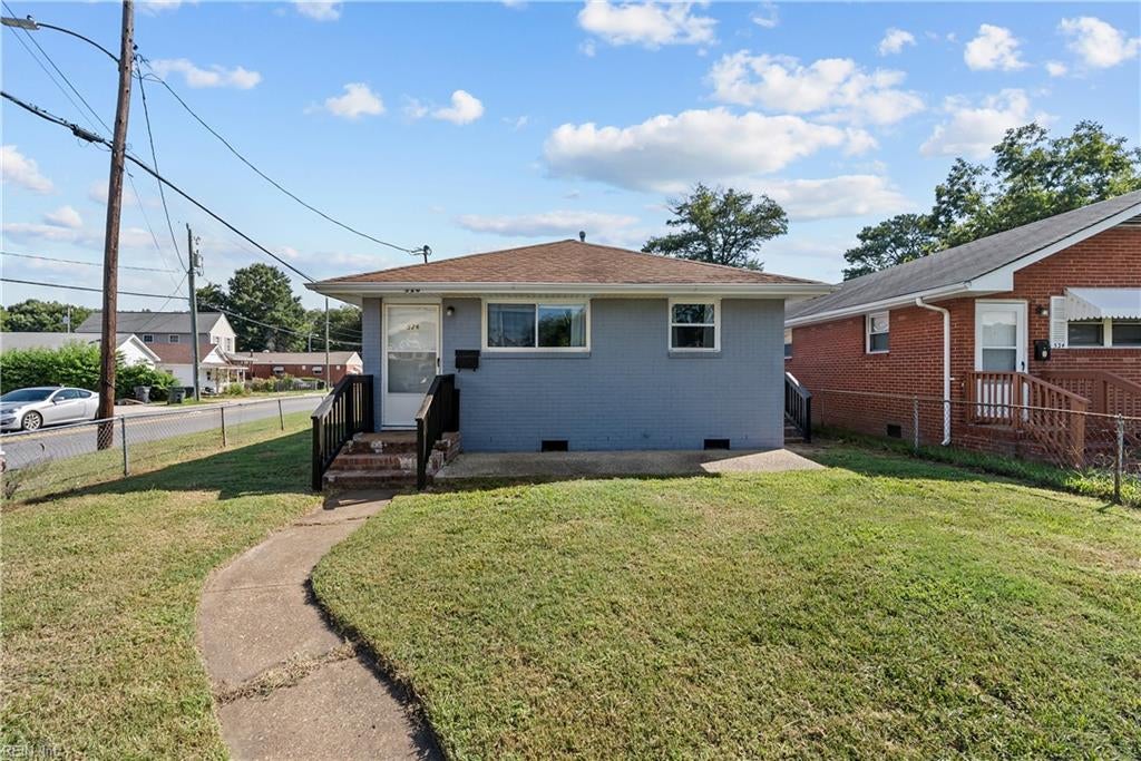526 Powhatan Pw — photo