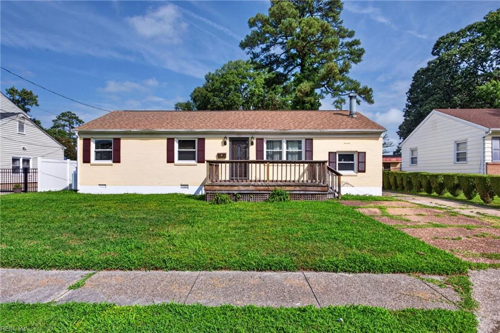 18 Haley Dr — photo