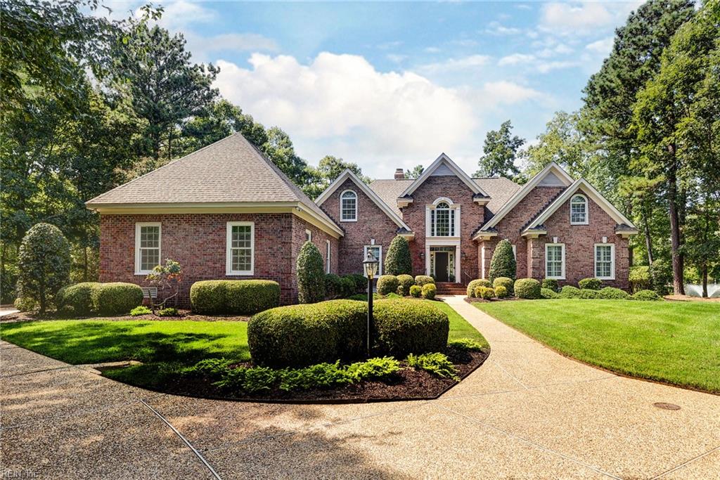 2816 Lawnes Creek Rd — photo