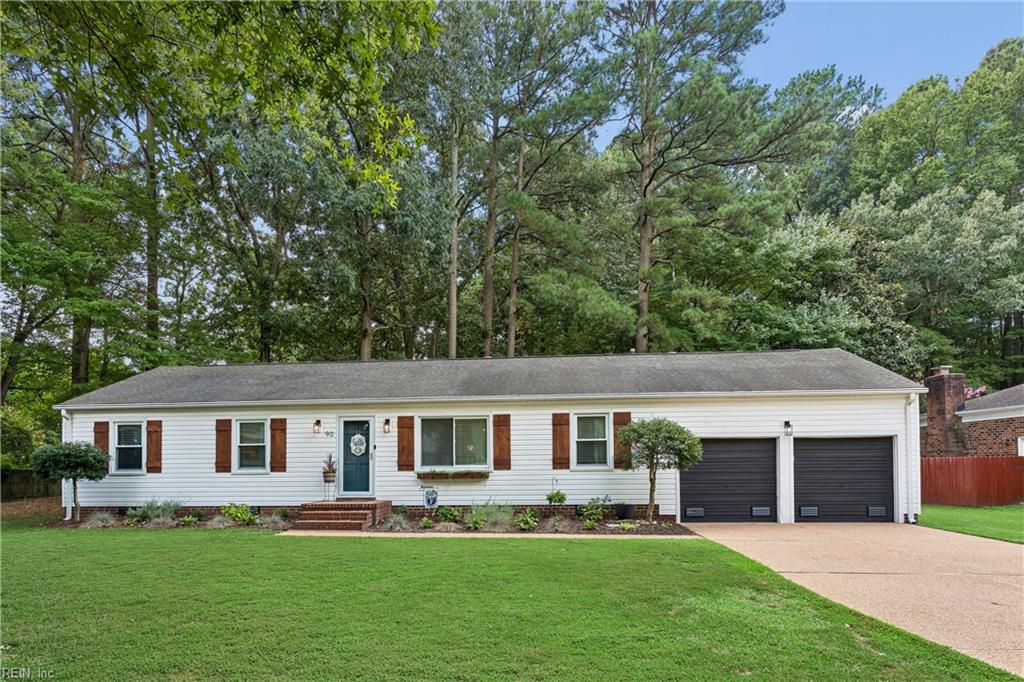 90 Rowe Dr — photo