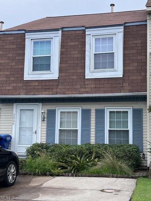 2046 Lyndora Road — photo