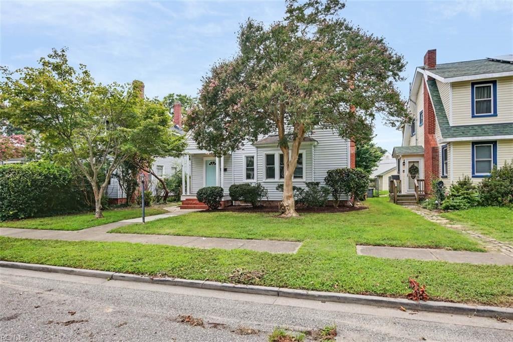 117 Pochin Pl — photo