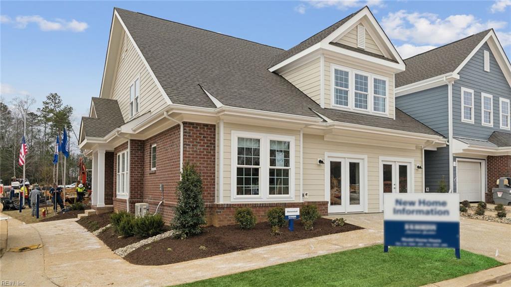 1252 Treviso Bay — photo