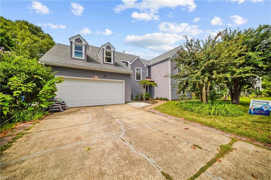 1489 Round Hill Dr — photo