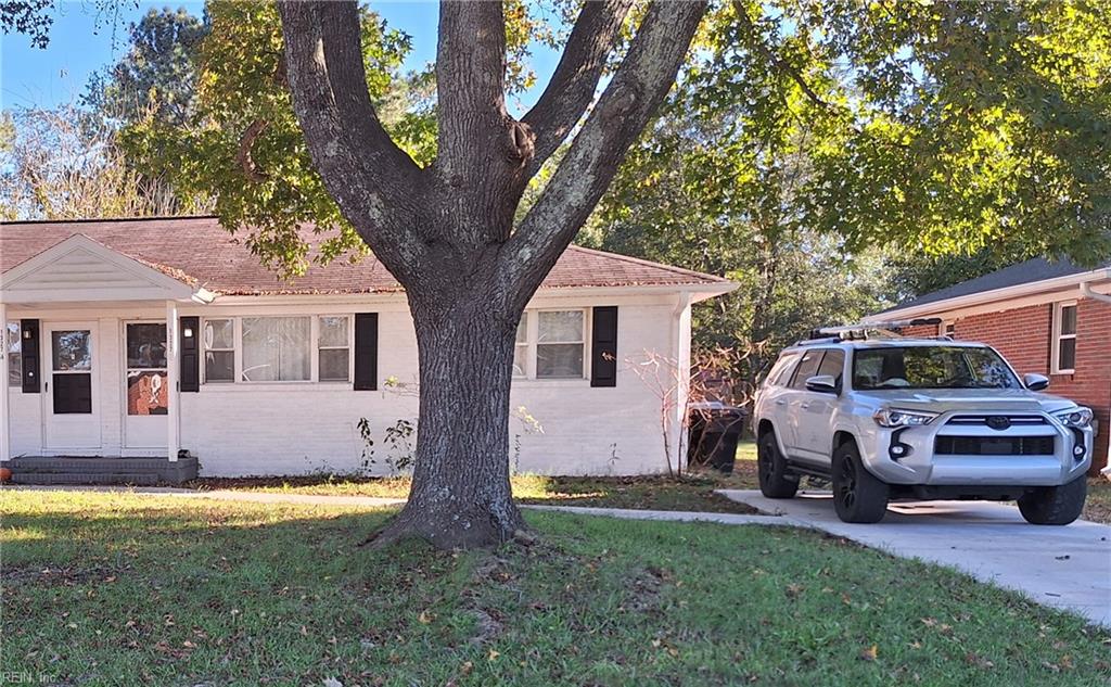1327 Credle Road B — photo