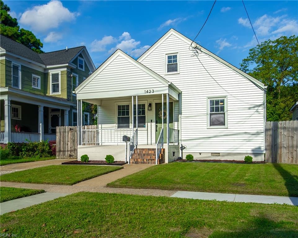 1423 Rodgers St — photo
