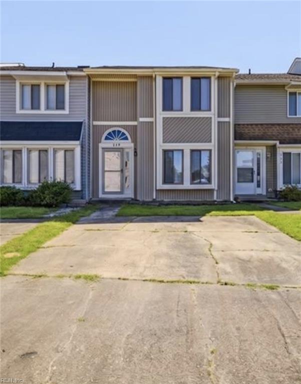 719 Waters Drive — photo