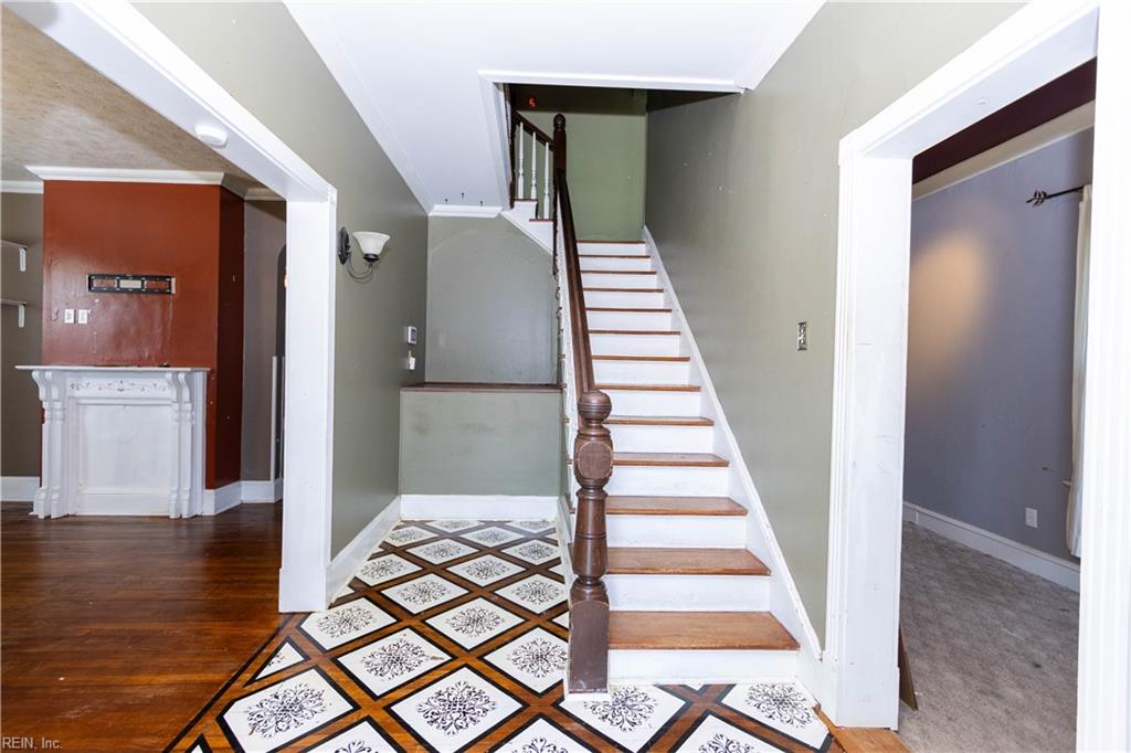 901 E Pembroke Avenue, Hampton, VA 23669 — photo 3