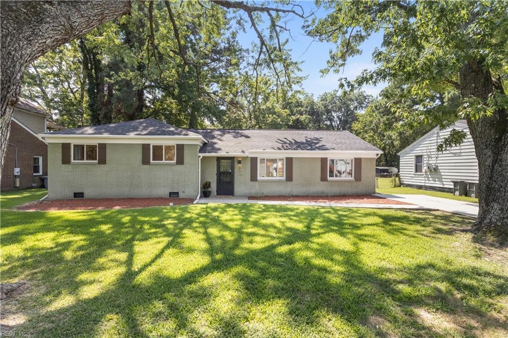 5 Pine Ln — photo