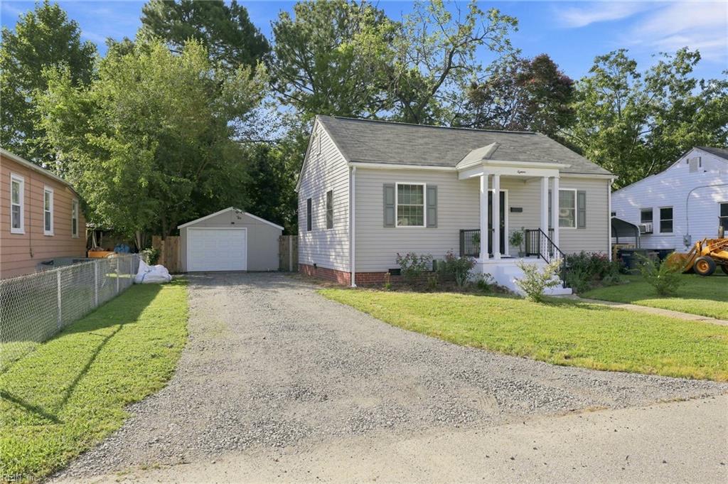 18 Cavalier Rd — photo