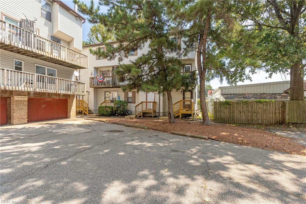 225 a View Ave 202 — photo