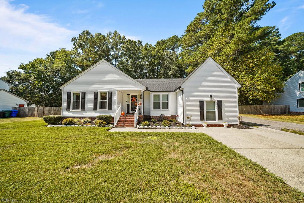 809 Haskins Dr — photo