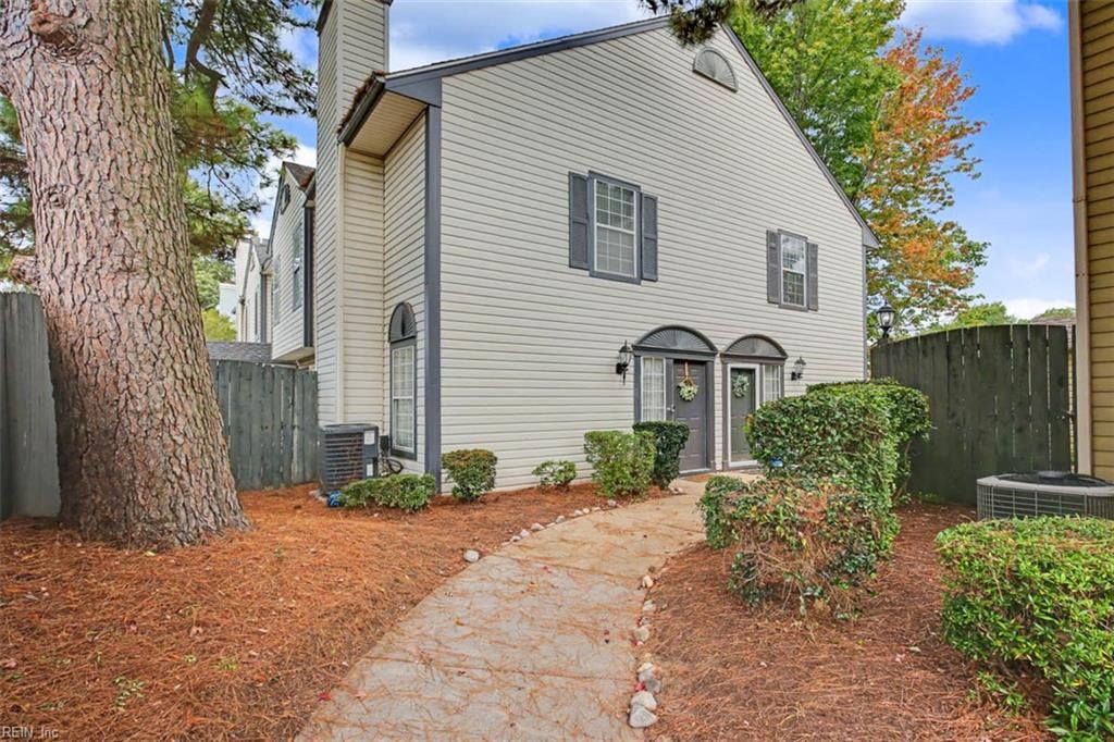 506 Redbird Ct — photo
