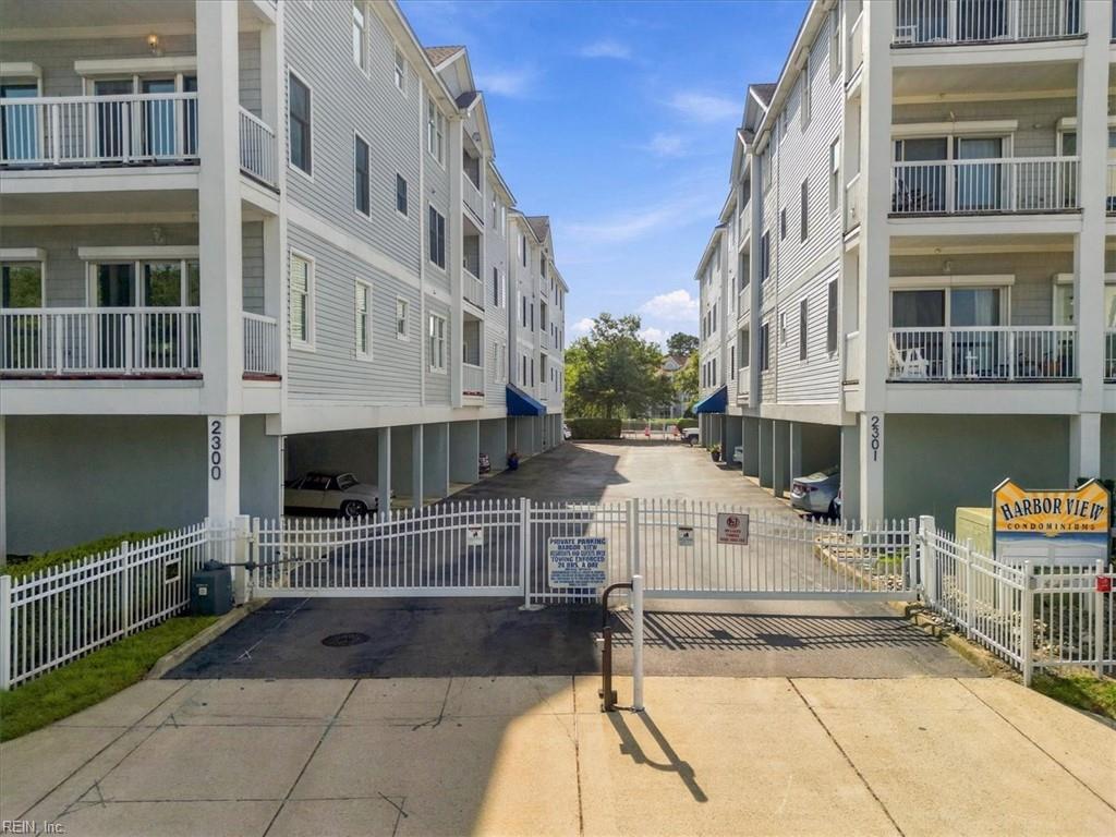 2301 Page Harbor Landing Unit 205 Lndg — photo