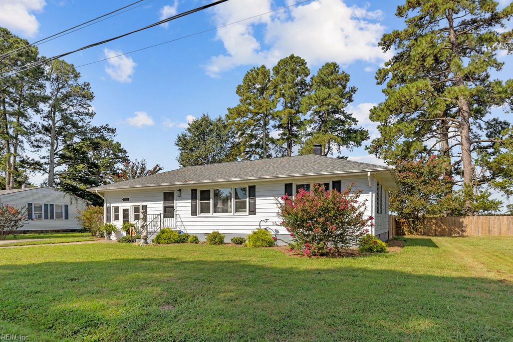 127 Beechwood Drive — photo