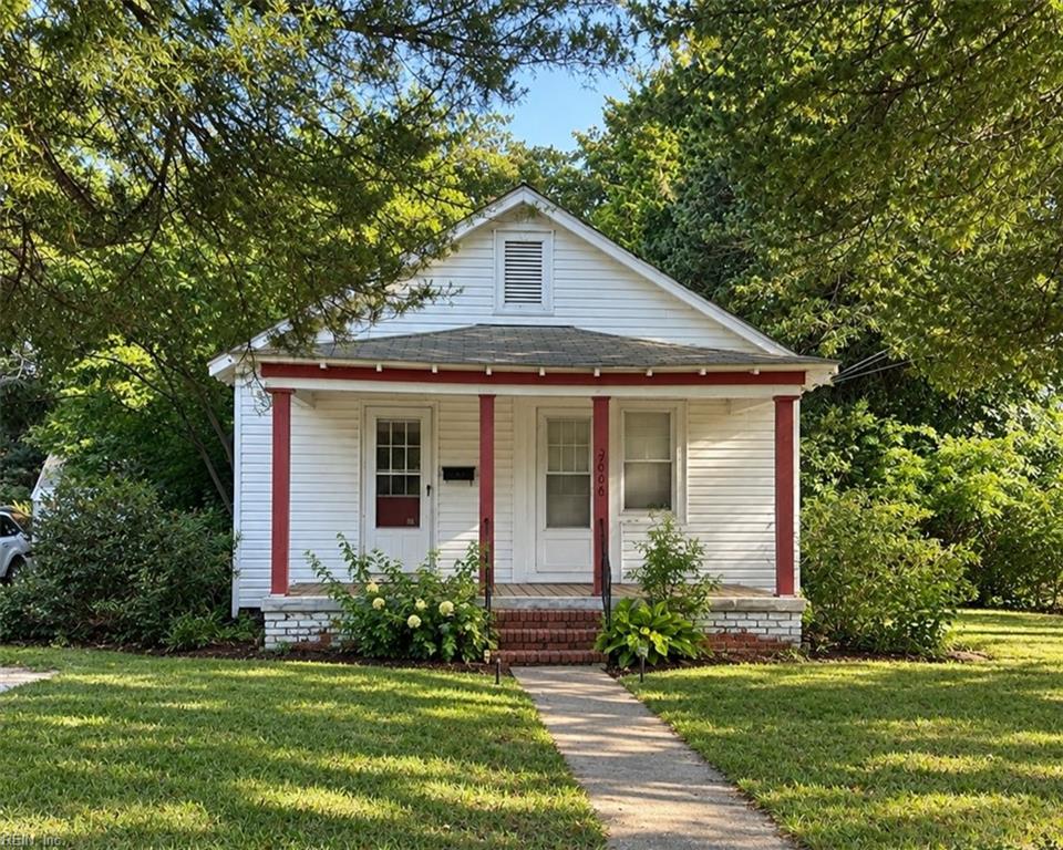 3605 Victoria Blvd — photo
