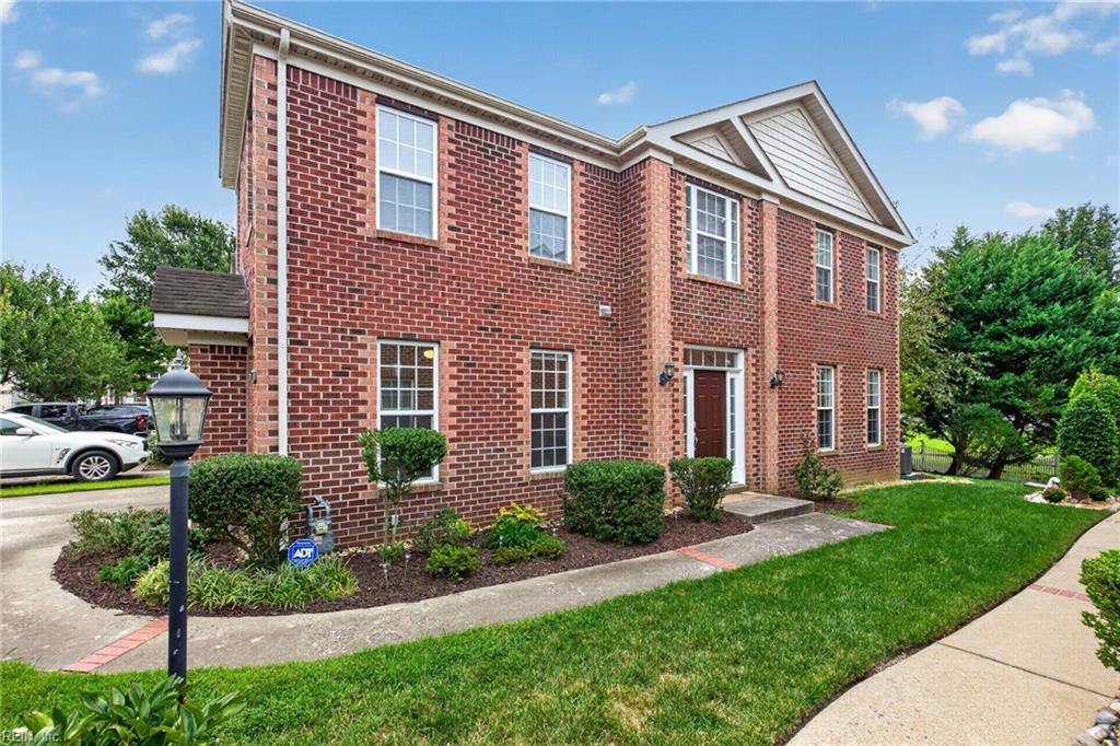 1007 Skiffs Landing Lane — photo