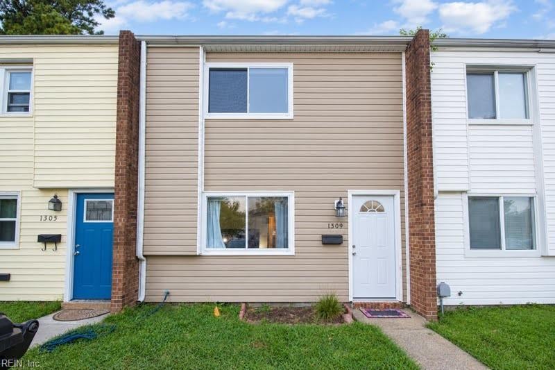 1309 Green Cedar Ln — photo