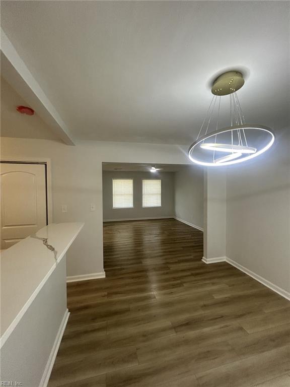 1205 Aaron Court — photo