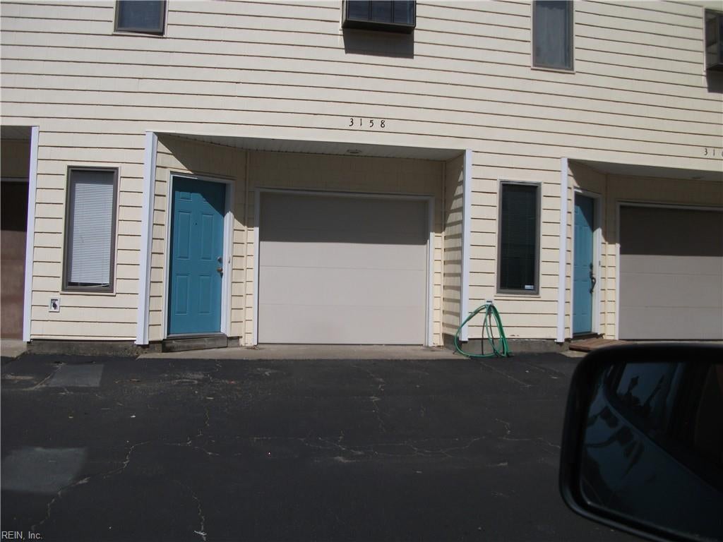 3158 E Ocean View Ave — photo