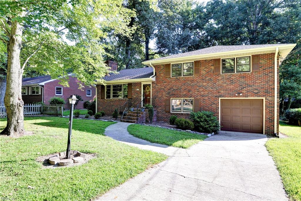 86 Normandy Lane — photo