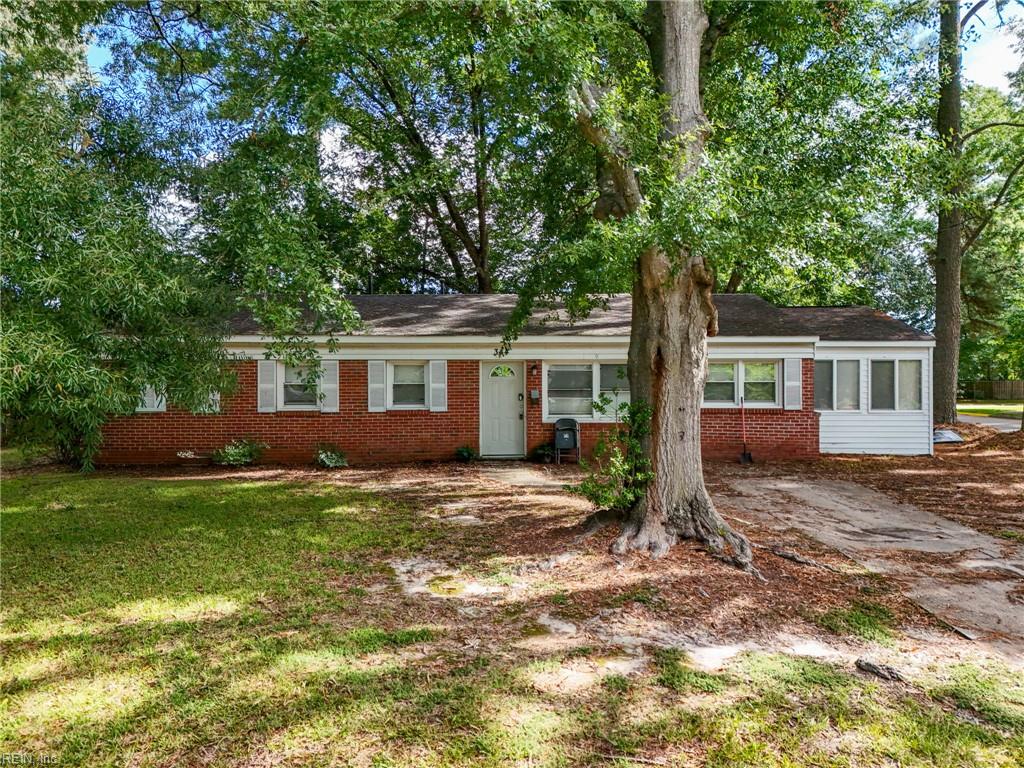 344 Hospital Dr — photo