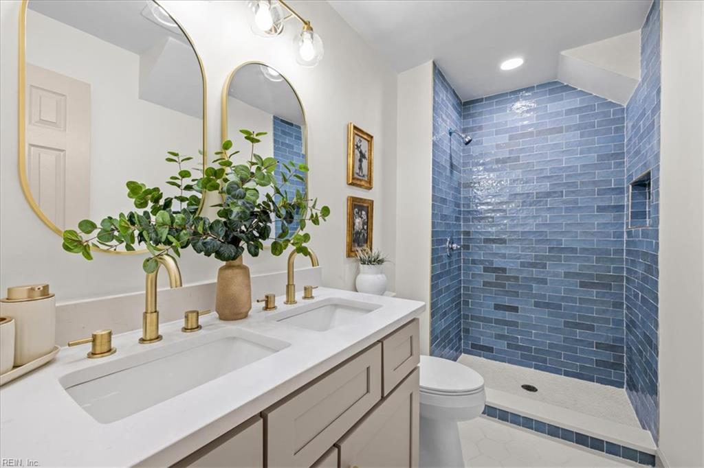 1407 Ekstine Dr — photo