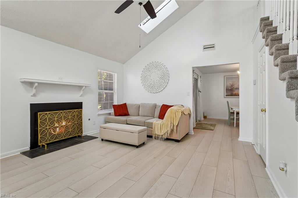 1547 Orchard Grove Drive — photo