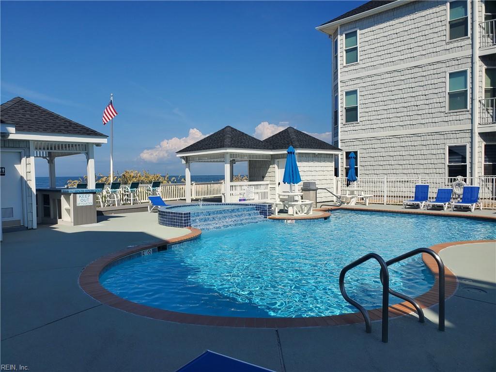 2313 Beach Haven Dr 102 — photo