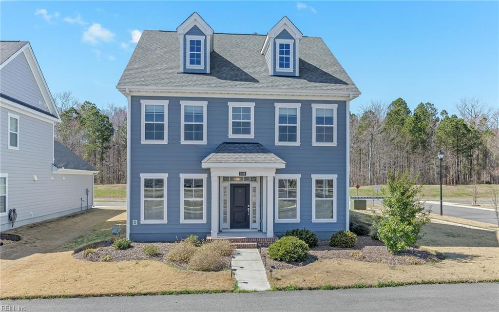 2216 Hampton Roads Pw — photo