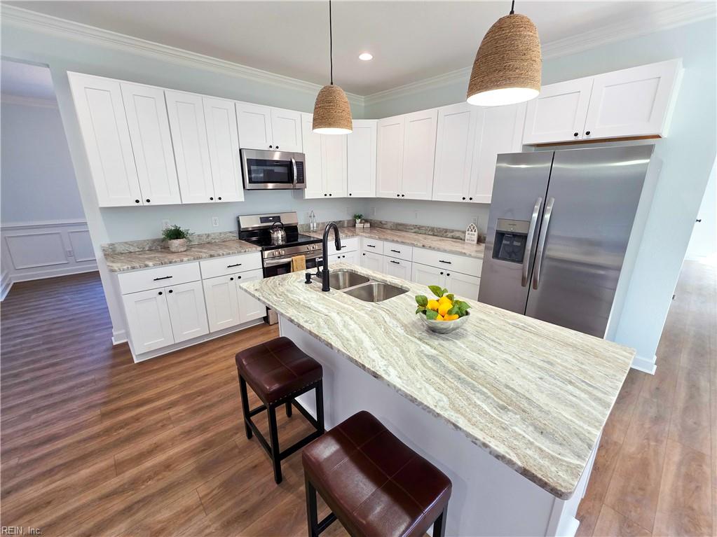 1013 Barbara Dr — photo
