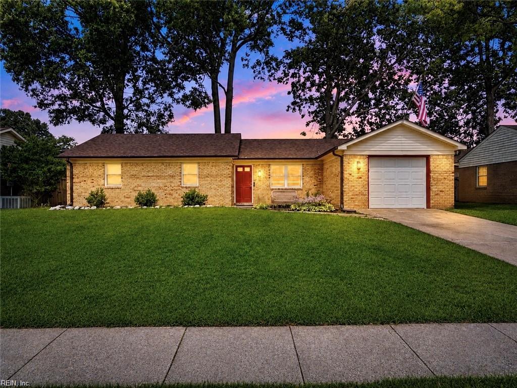 5440 Macqueen Dr — photo
