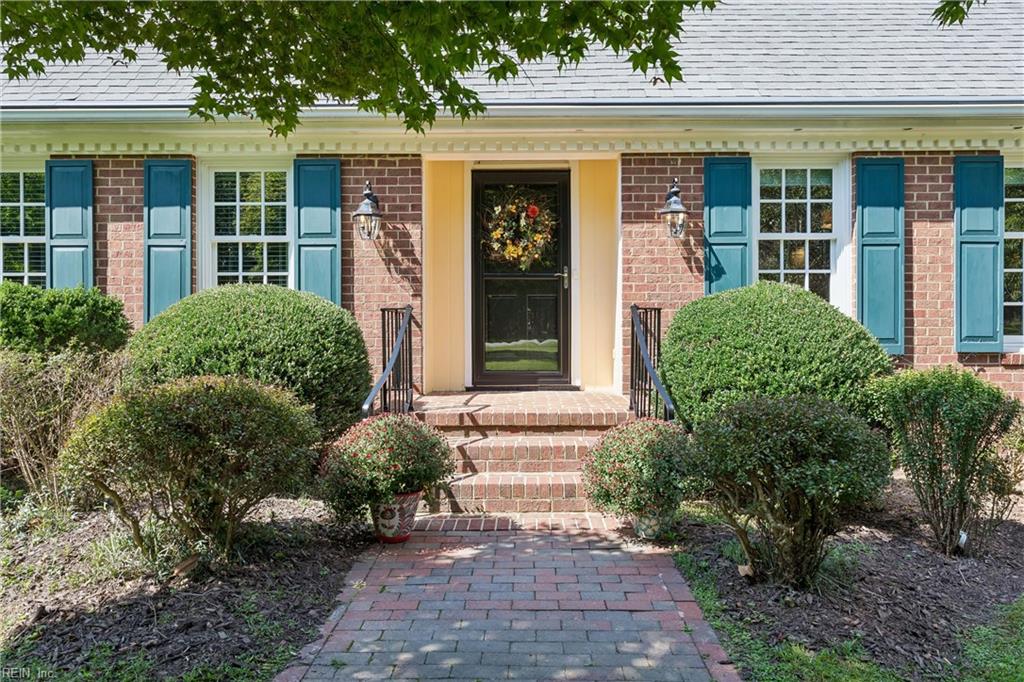 285 E Queens Drive, Williamsburg, VA 23185 — photo 2