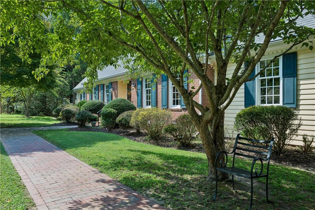 285 E Queens Drive, Williamsburg, VA 23185 — photo 3