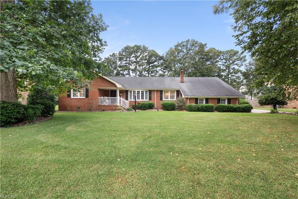 203 Scarlett Dr — photo