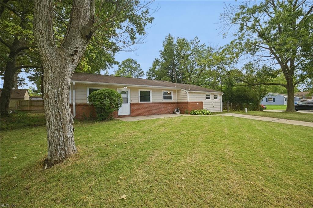 3513 Edinburgh Drive — photo