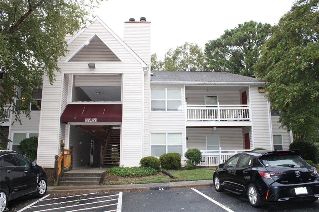 3962 Appaloosa Lane 201 — photo