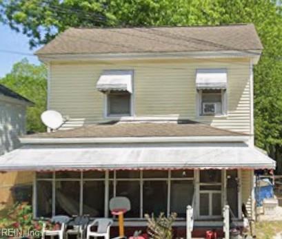 202 Bute Street — photo