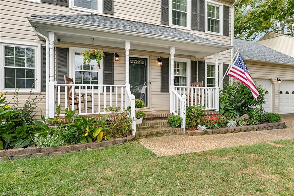 330 Williamsburg Court — photo