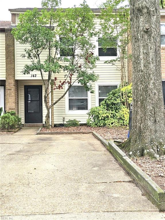 142 Tower Drive — photo