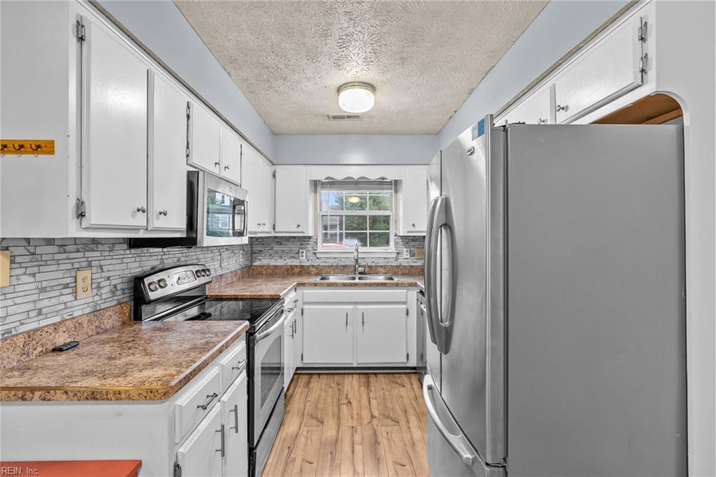 5 Compton Court, Hampton, VA 23666 — photo 2