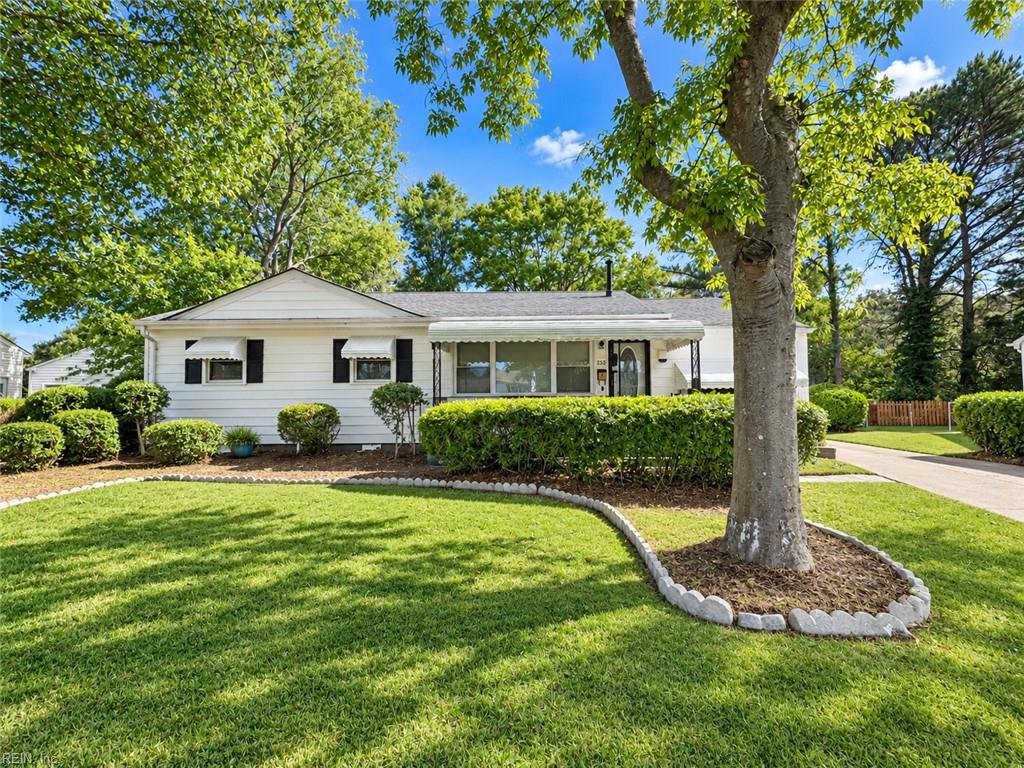 8238 Driftwood Drive — photo