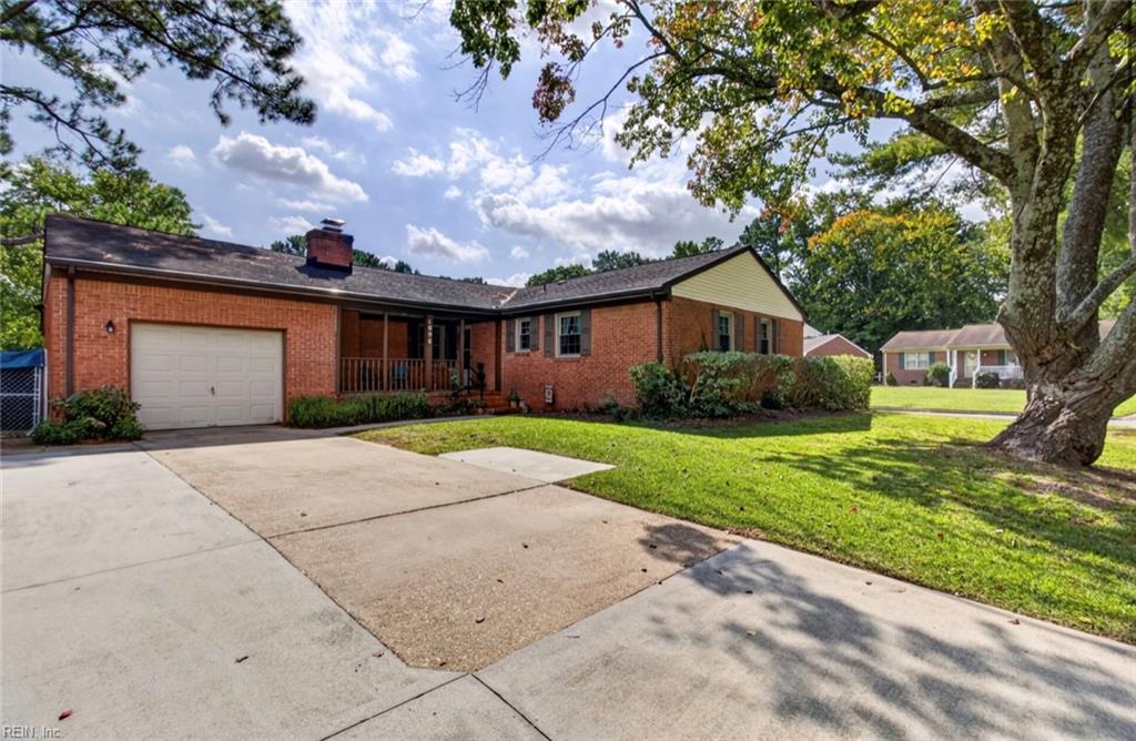 1098 Clear Springs Lane — photo