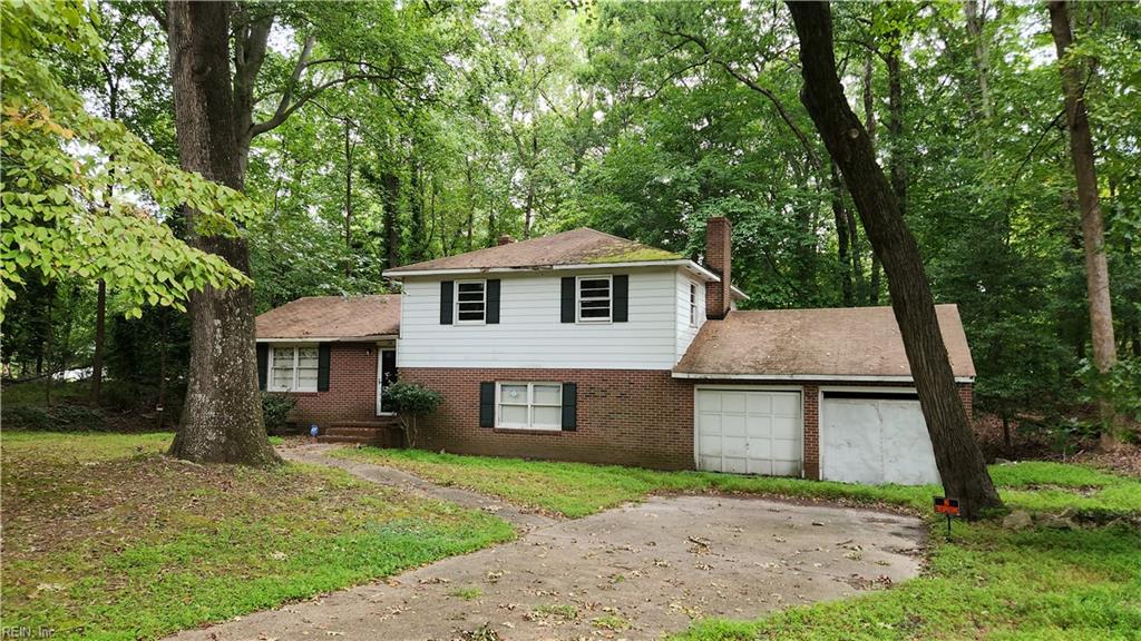 70 Normandy Lane — photo