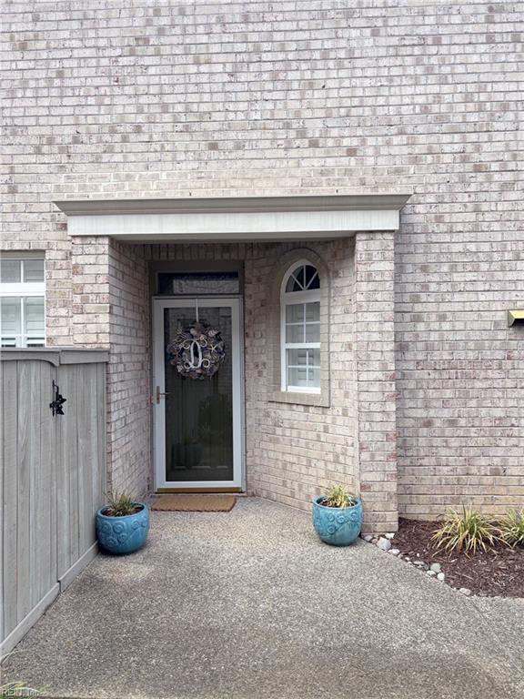 1119 Chancellor Walk Court — photo