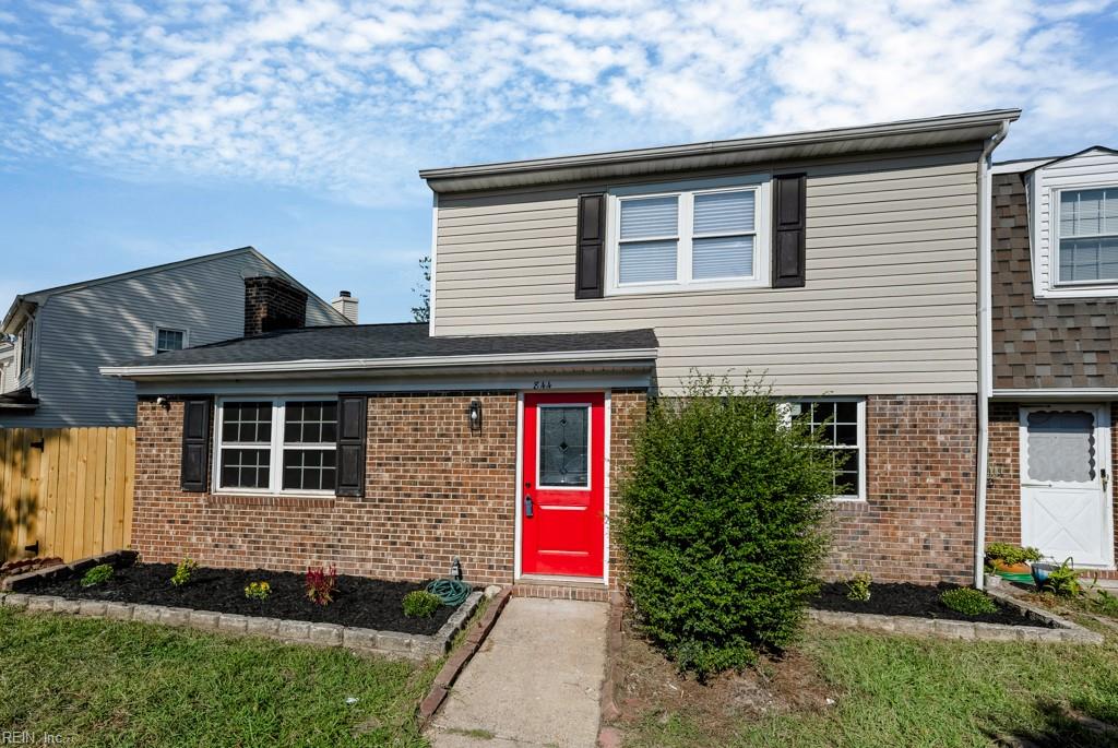 844 N Buckingham Court — photo