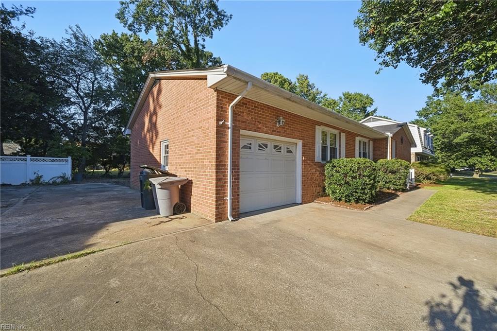 1057 Clipper Drive, Hampton, VA 23669 — photo 3
